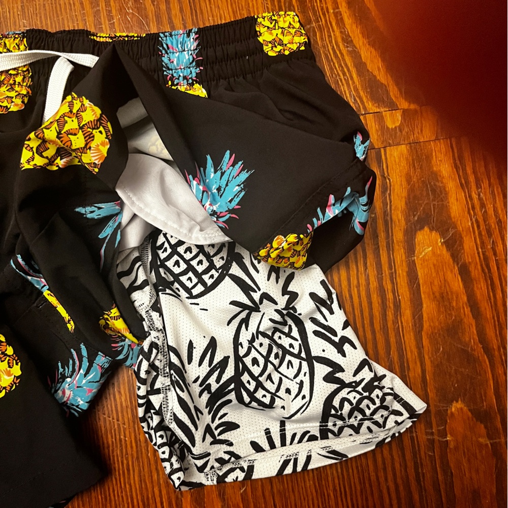 Chubbies Black Swim Shorts with Pineapple Design, Size Small, 7” Inseam - Picture 3 of 4